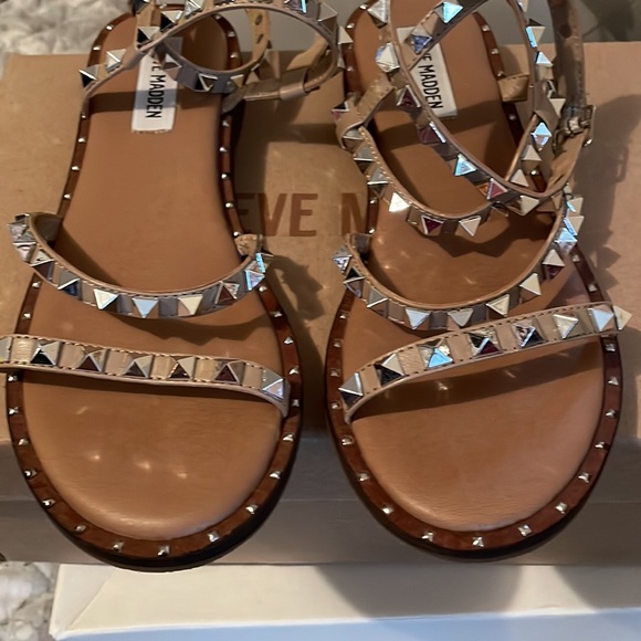 Steven madden travel sandal in tan - Picture 2 of 10